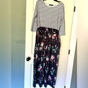 Merokeety Maxi dress